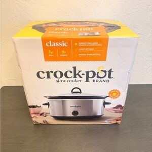Crock-Pot 7 Quart Manual Slow Cooker - Stainless Steel, Oval Shape, Large Family